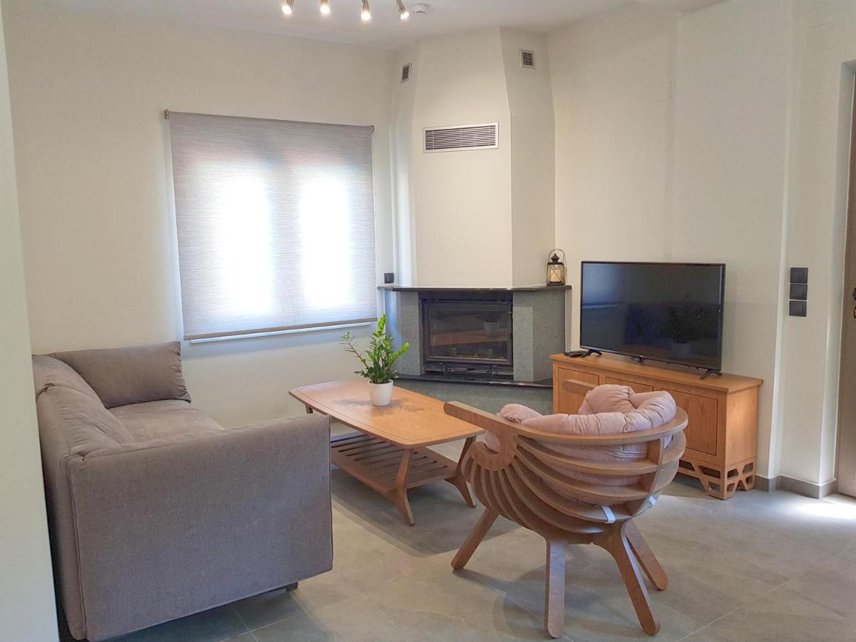 Four Seasons Homes Stalós Екстериор снимка