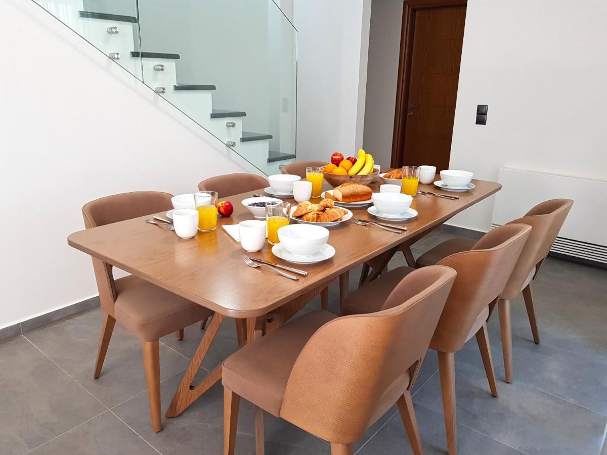 Four Seasons Homes Stalós Екстериор снимка