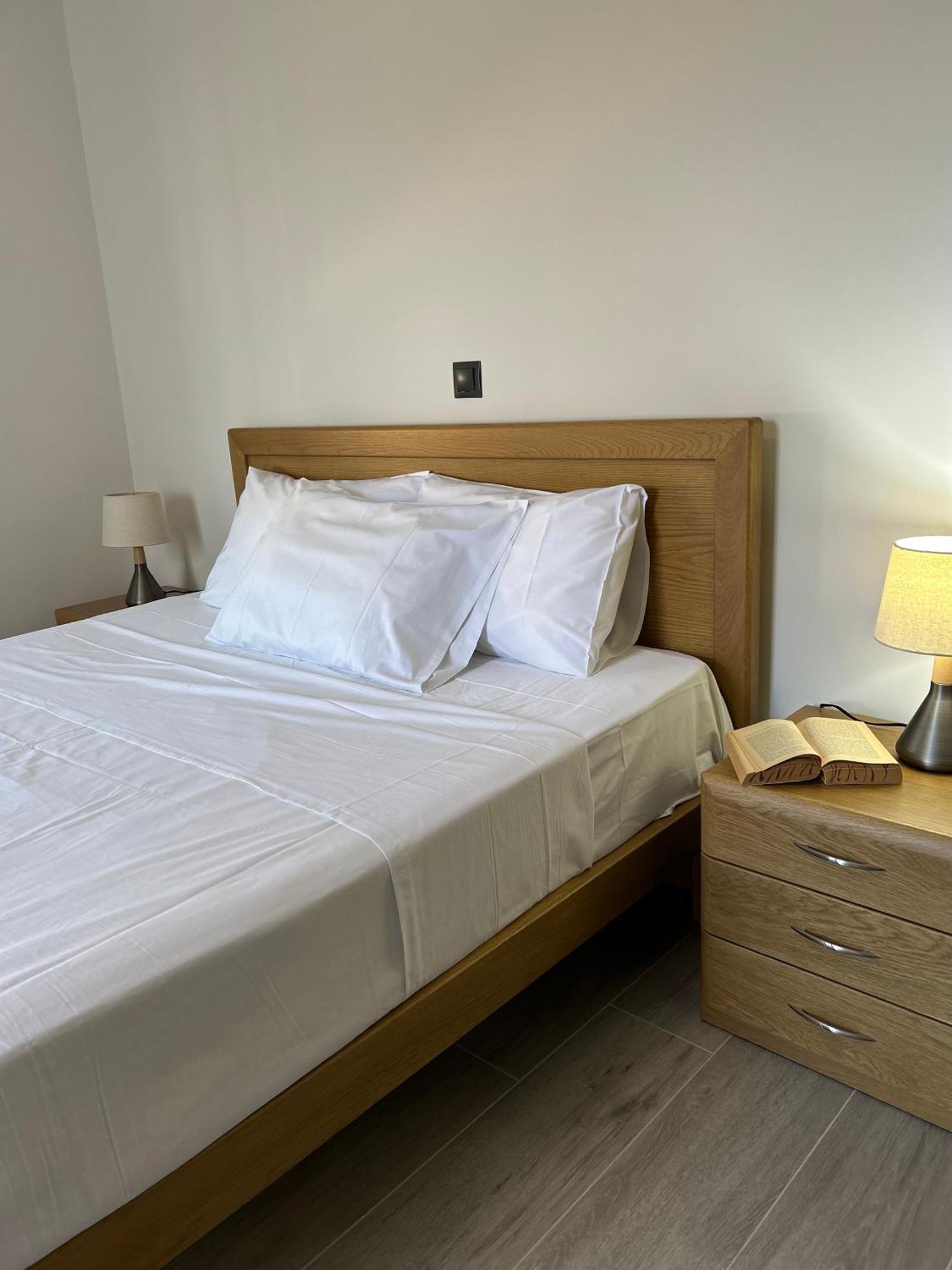 Four Seasons Homes Stalós Екстериор снимка